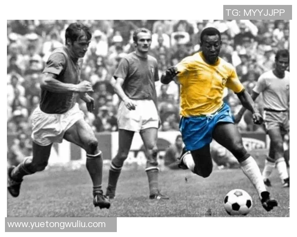 探讨足球明星中谁的力量最为强大及其背后的训练秘诀