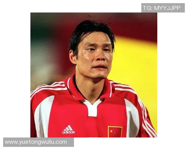 足球明星奋斗历程与个人资料揭秘展现他们的努力与成就